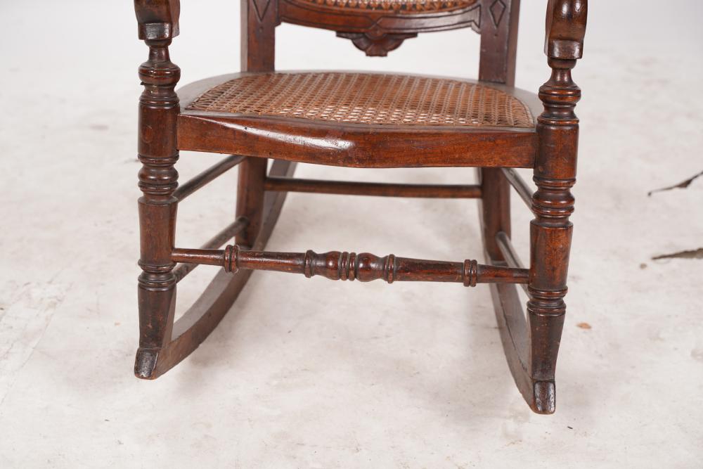 AF2-031: ANTIQUE LATE 19TH CENTURY AMERICAN VICTORIAN WALNUT CHILDS ROCKING CHAIR