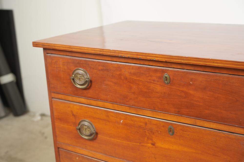 AF4-090: ANTIQUE LATE 18TH C AMERICAN FEDERAL FRUITWOOD CHEST OF DRAWERS