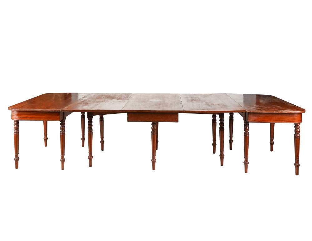 AF1-085: ANTIQUE EARLY 19TH CENTURY AMERICAN FEDERAL MAHOGANY BANQUET DINING TABLE