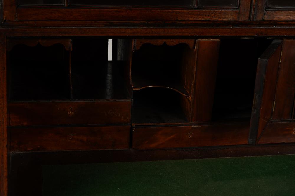 AF5-026: ANTIQUE LATE 18TH CENTURY ENGLISH HEPPLEWHITE STYLE MAHOGANY SECRETARY