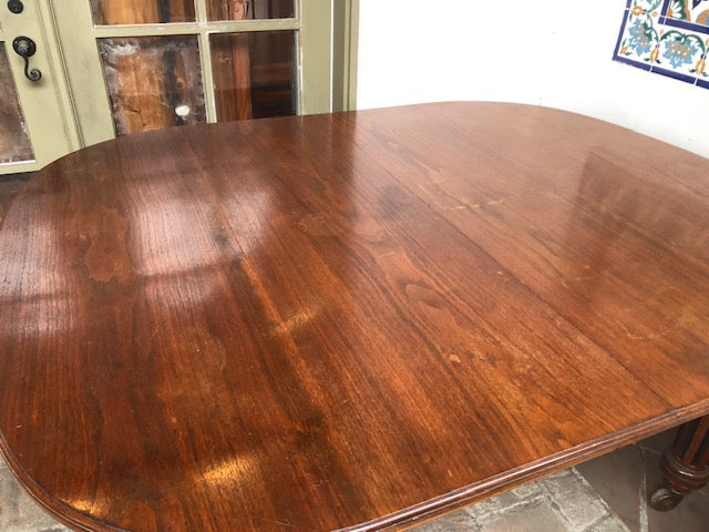 AF1-123: ANTIQUE CIRCA 1880 AMERICAN VICTORIAN WALNUT EXTENSION DINING TABLE