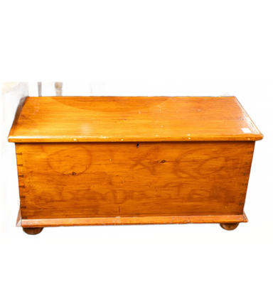 Antique American Colonial Pine Blanket Chest | Work of Man