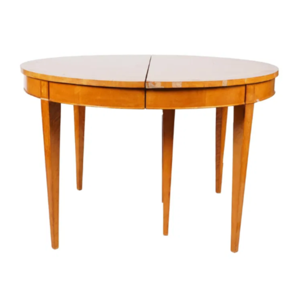 AF1-411: Circa 1930's Birch French Art Deco Moderne With Burl Inlay Round Expandable Dining Table With 2 Leaves