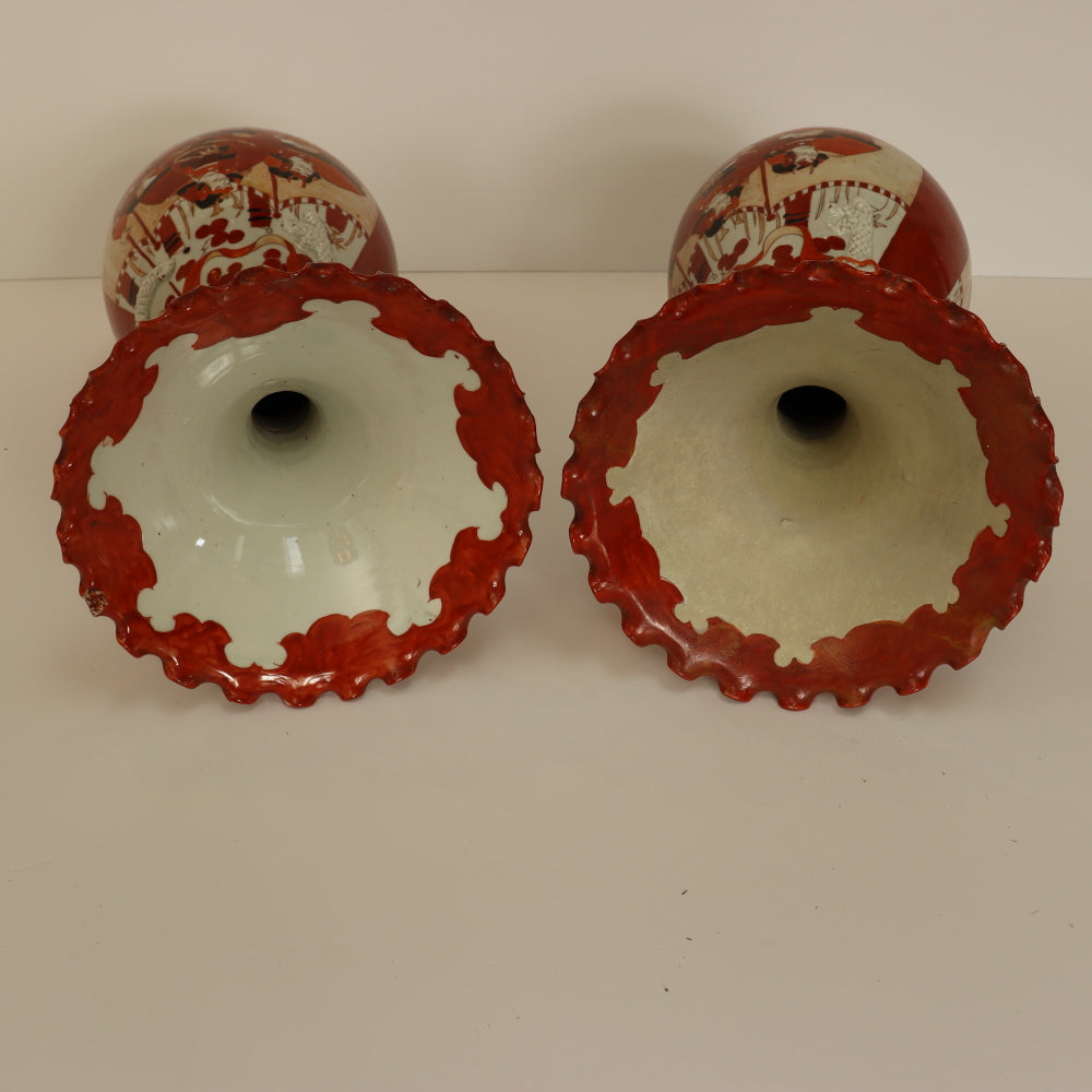 DA5-008: Pair Antique 18th Century Japanese Katani Vases With Ruffled Rims Depicting Samurai