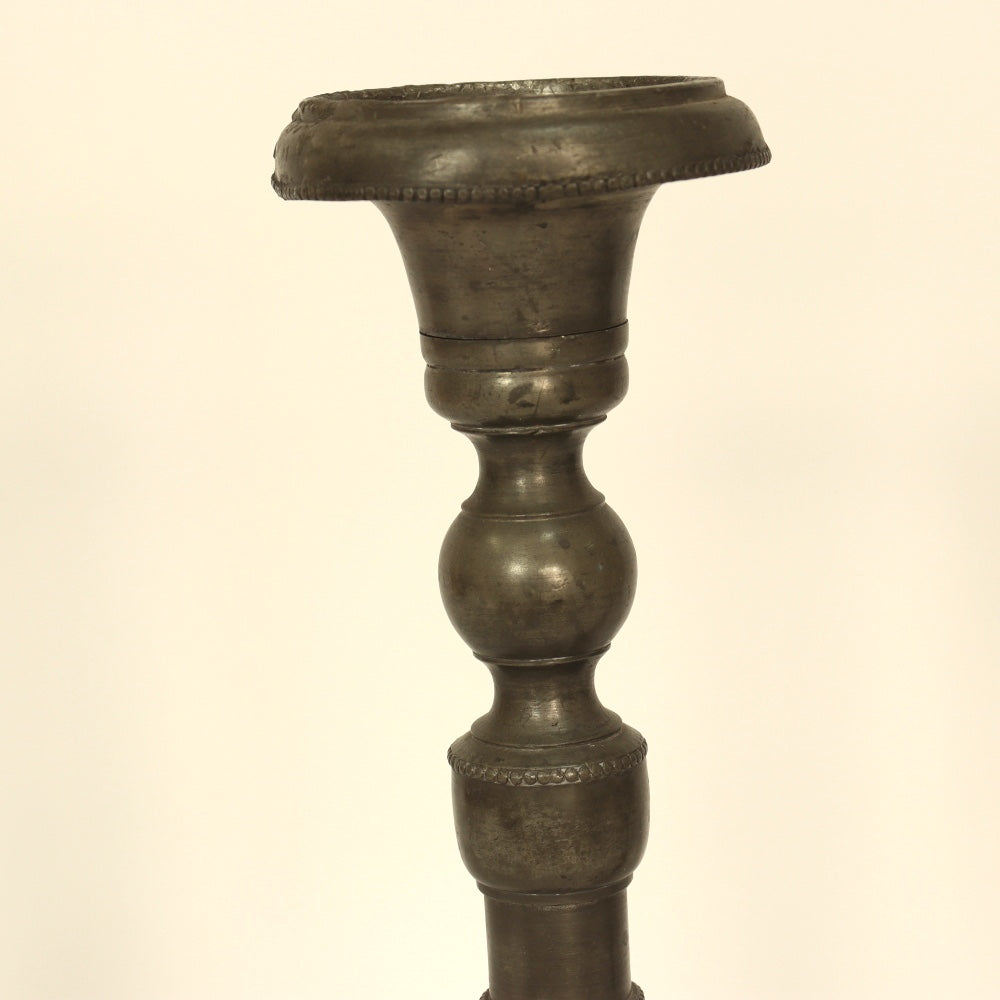 DA2-042: Circa 1720 Pair American Pewter Candlesticks