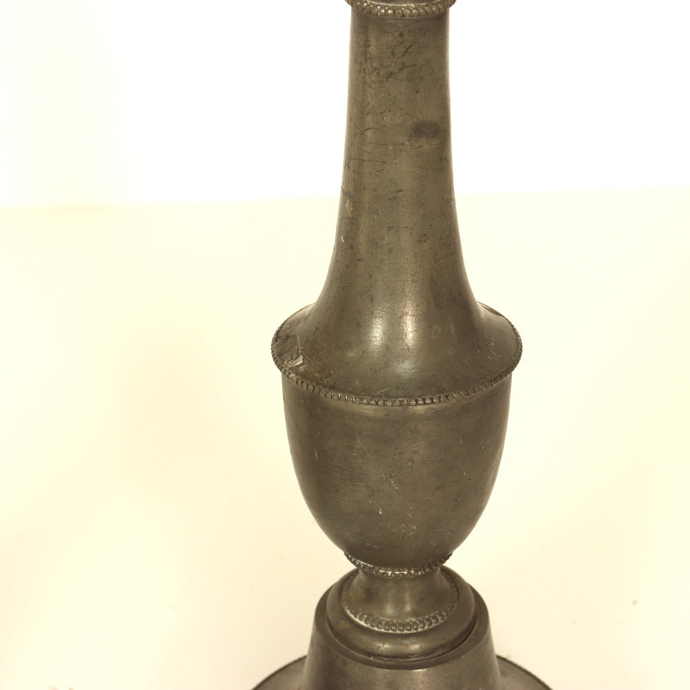 DA2-042: Circa 1720 Pair American Pewter Candlesticks