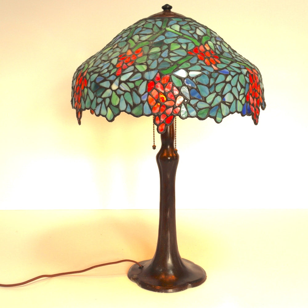 AL2-043: Antique Handel and Unique Art Glass Leaded Stained Glass Lamp Early 20th Century