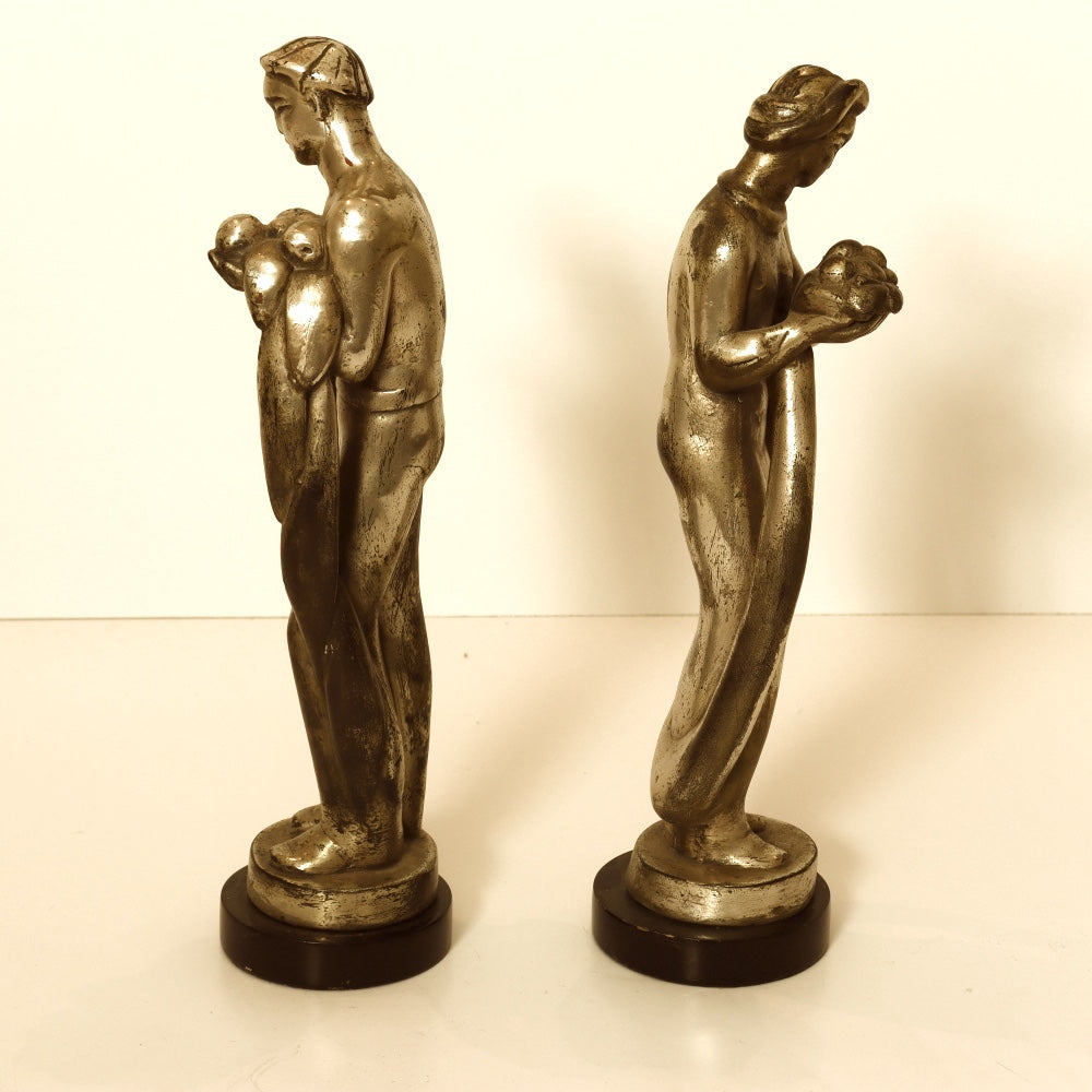 AW11-023: Early - Mid 20th Century Modernist Pair of Polynesian Figure Statues