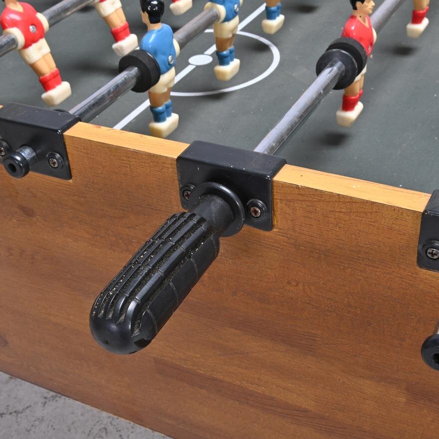 AF1-380: VINTAGE FOOSBALL TABLE