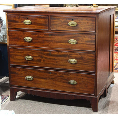 ANTIQUE AMERICAN FEDERAL CHEST | Work of Man