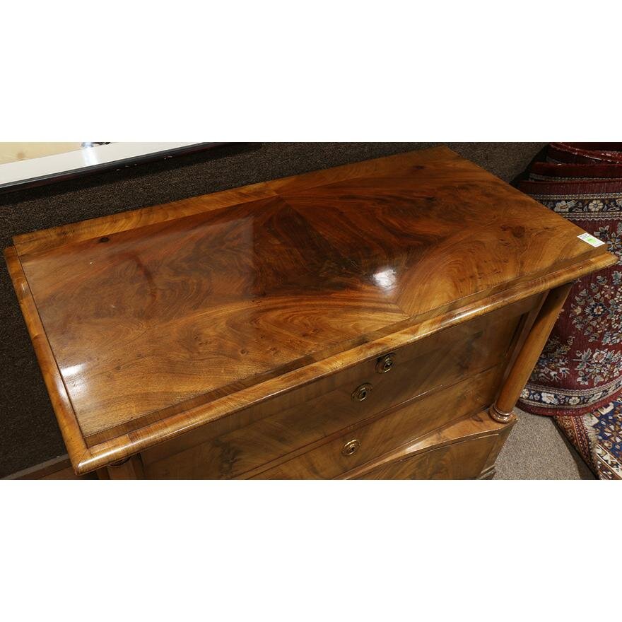 AF4-116: ANTIQUE EARLY 19TH CENTURY BIEDERMEIER  MAHOGANY CHEST