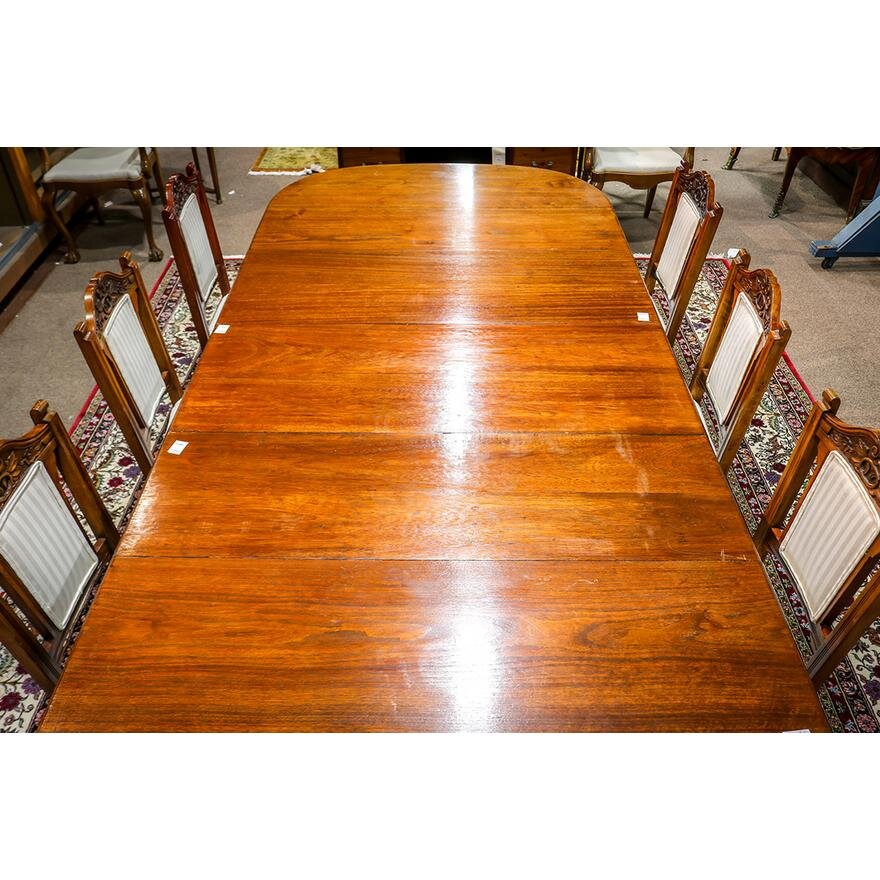 AF1-123: ANTIQUE CIRCA 1880 AMERICAN VICTORIAN WALNUT EXTENSION DINING TABLE