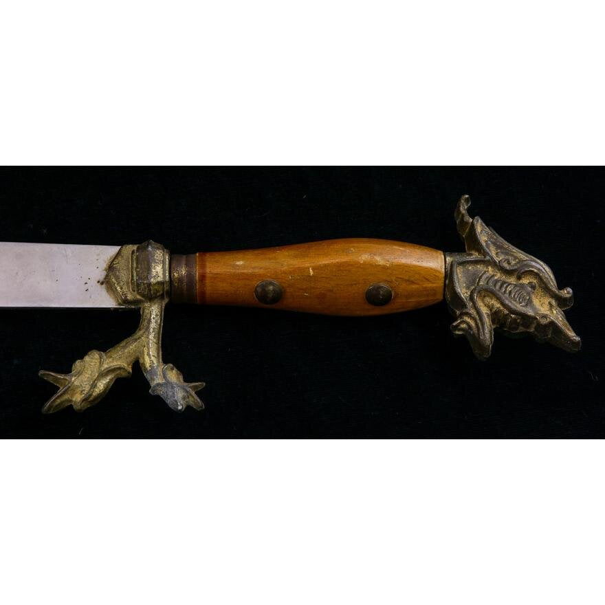 DA7-003: A CHINESE DAO (SABRE FOR SLASHING AND CHOPPING) FITTED WITH A DRAGON HEAD FINIAL 35