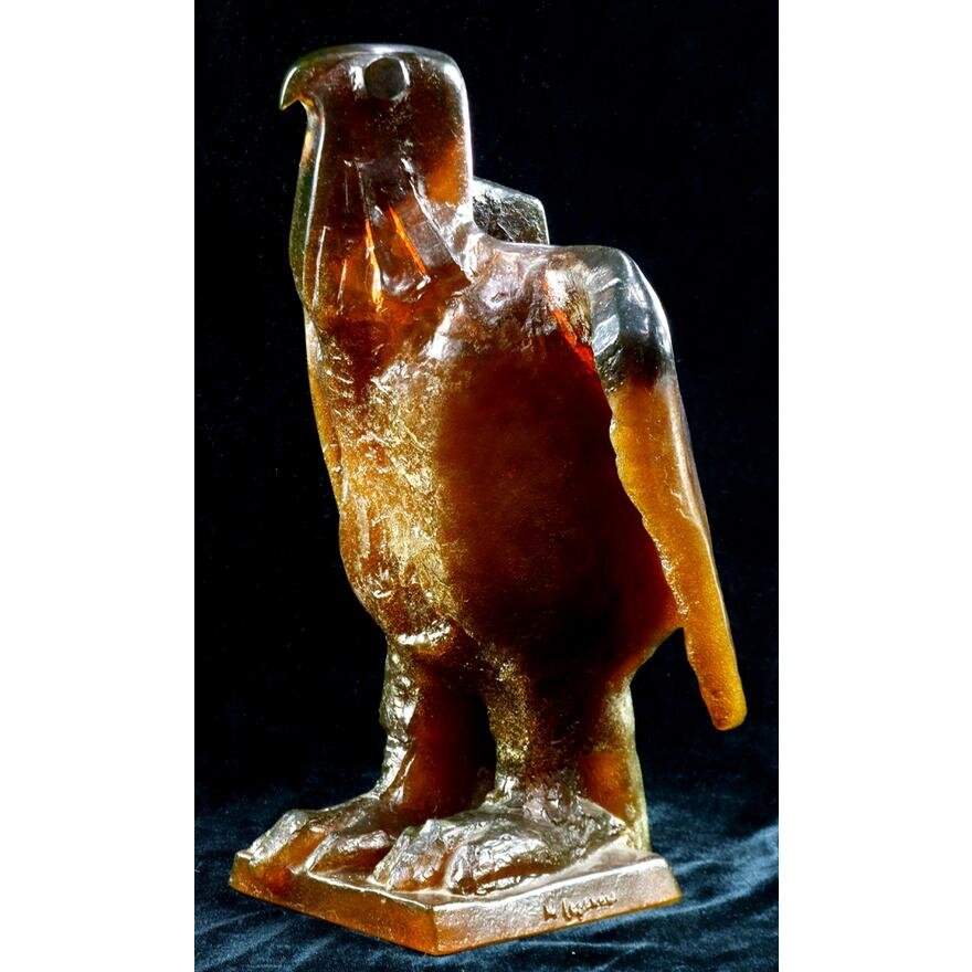 DA4-002: LATE 20TH CENTURY DAUM FRANCE PATE DE VERRE LIMITED EDITION EAGLE EXECUTED IN AMBER GLASS