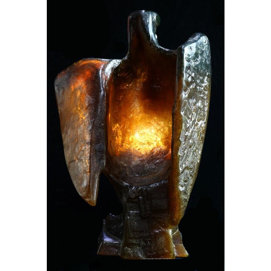 DA4-002: LATE 20TH CENTURY DAUM FRANCE PATE DE VERRE LIMITED EDITION EAGLE EXECUTED IN AMBER GLASS