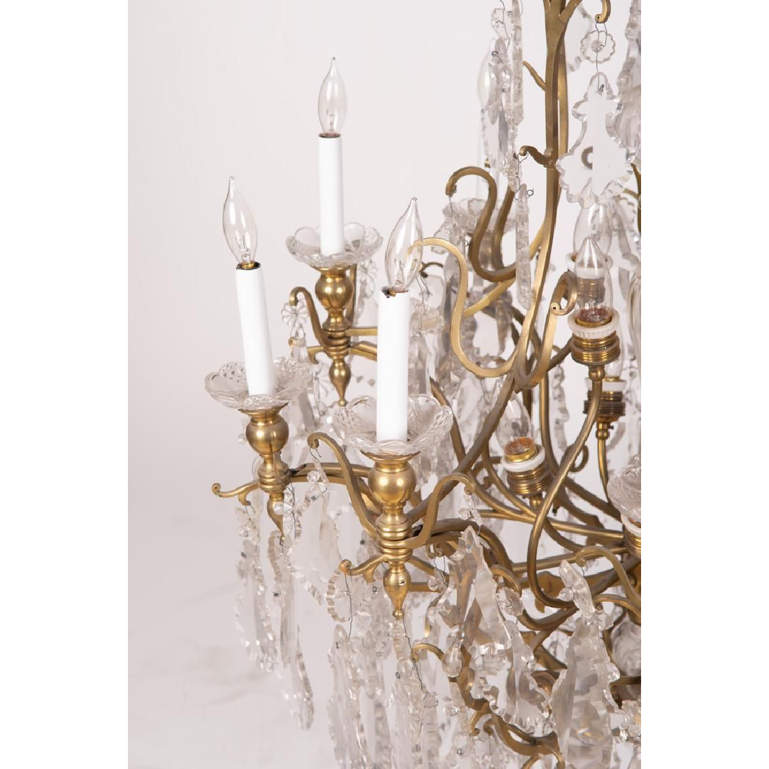 AL1-005: LATE 20TH CENTURY FRENCH BRONZE & CRYSTAL CHANDELIER