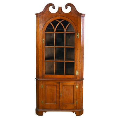 ANTIQUE AMERICAN HEPPLEWHITE MAHOGANY CORNER CUPBOARD | Work of Man
