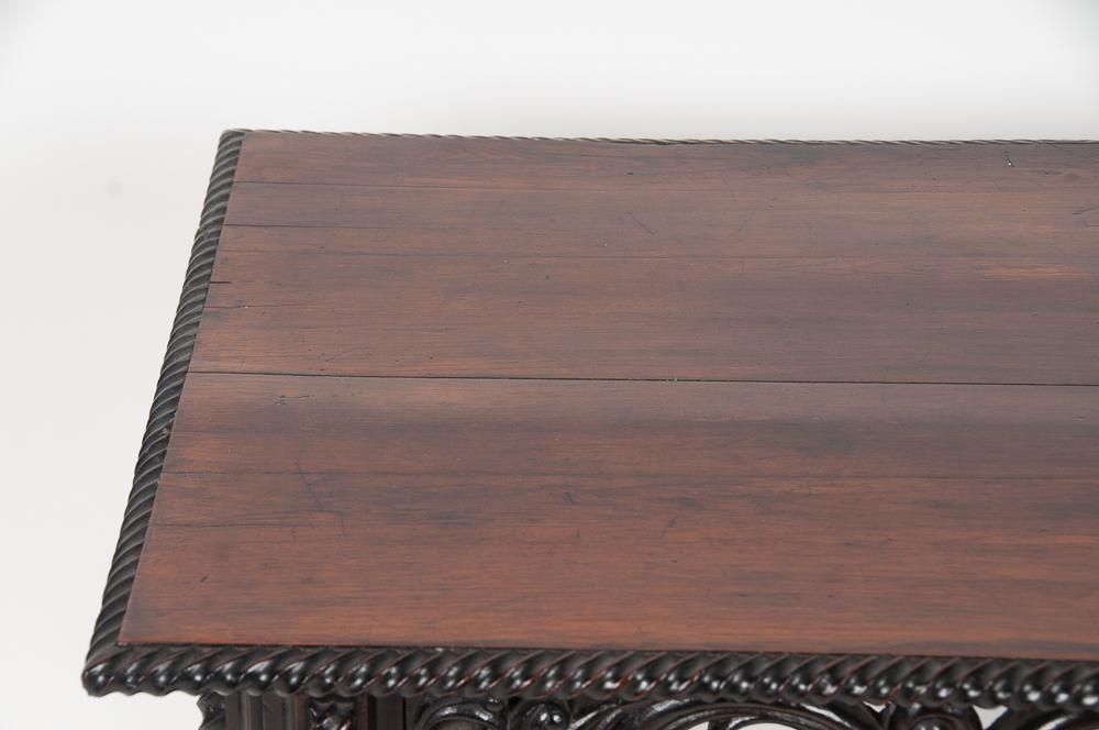 AF1-383: ANTIQUE EARLY 19th C PORTUGUESE CARVED ROSEWOOD TABLE