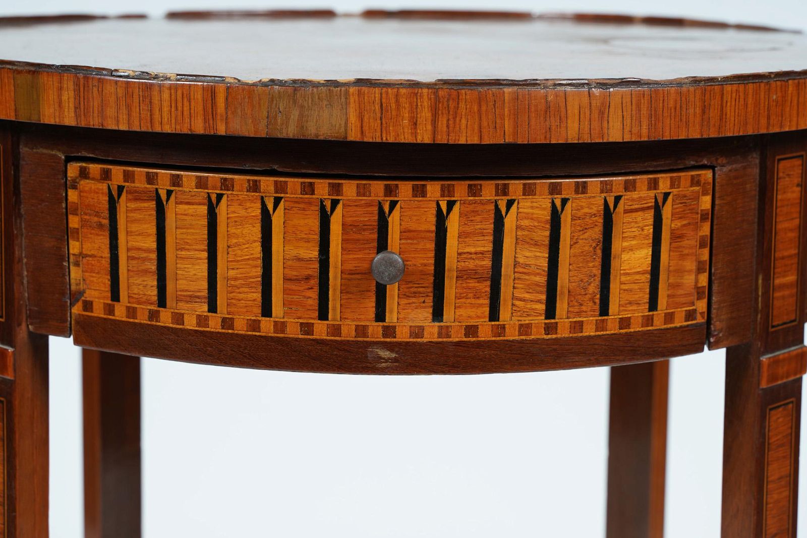 AF1-158:  ANTIQUE LATE 19th CENTURY FRENCH LOUIS XV STYLE MARQUETRY OCCASIONAL TABLE