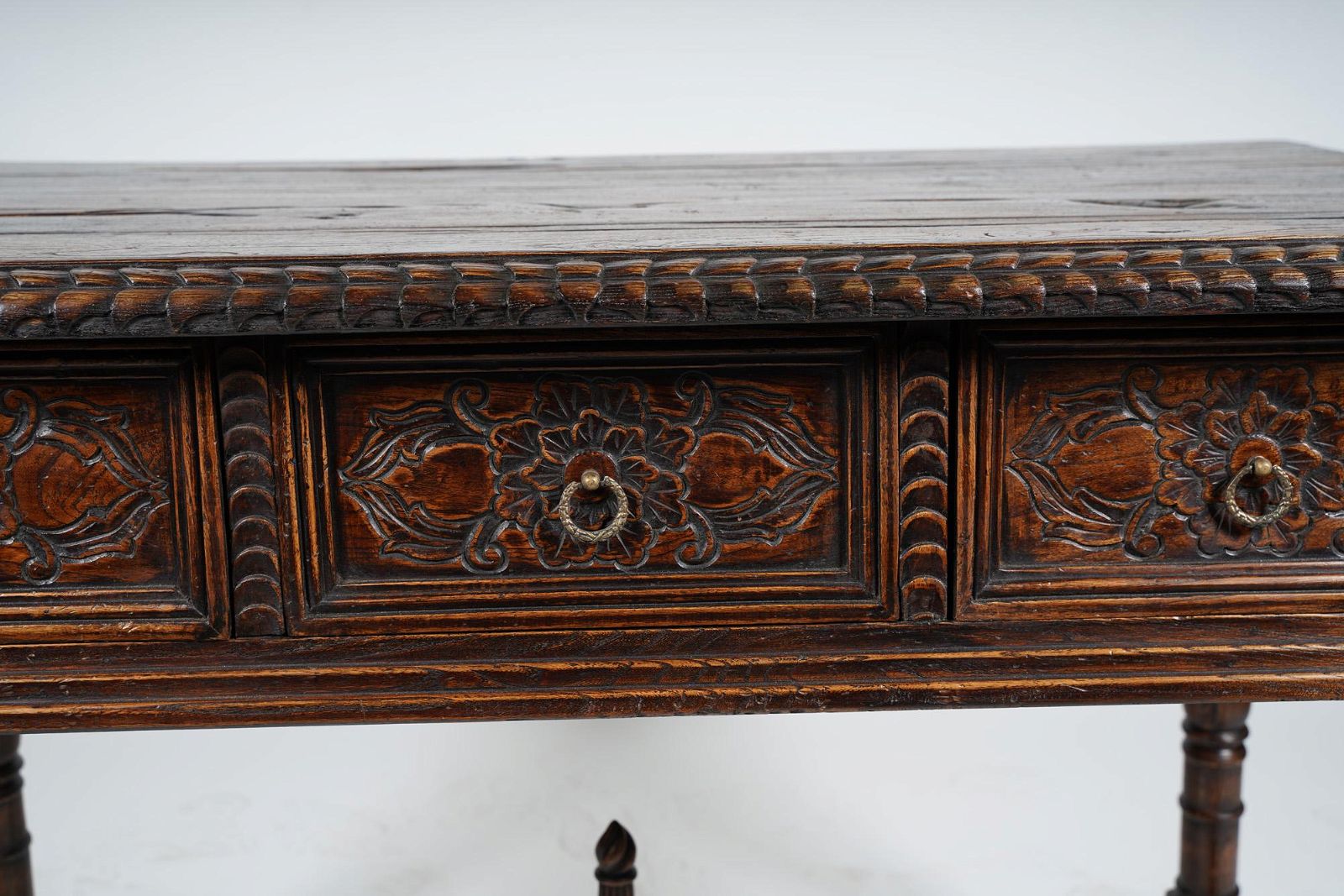 AF3-105: Antique Late 19th Century Spanish Baroque Carved Oak Console Table