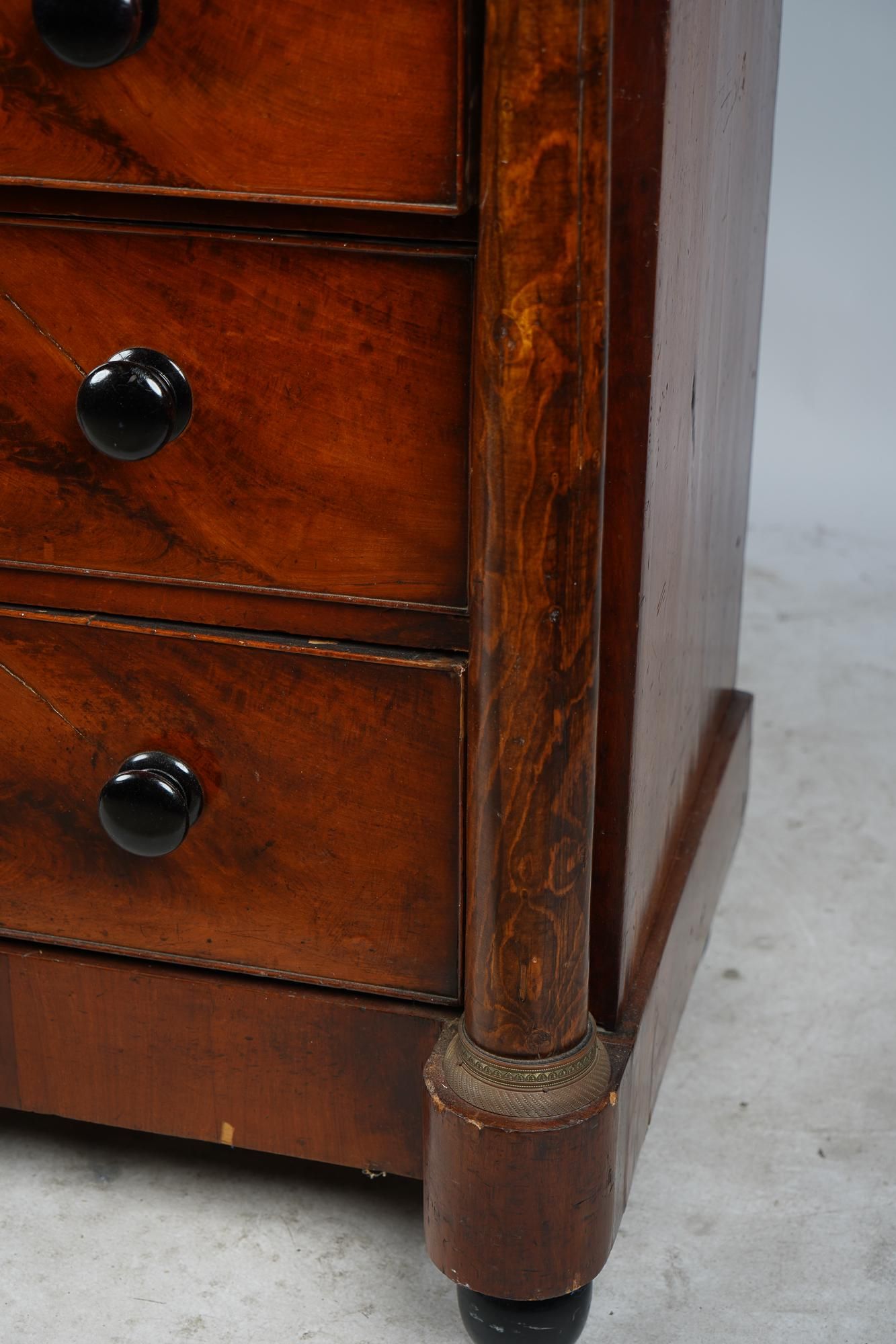 AF4-118: ANTIQUE EARLY 19TH C AMERICAN LATE CLASSICAL PERIOD MAHOGANY HIGH CHEST