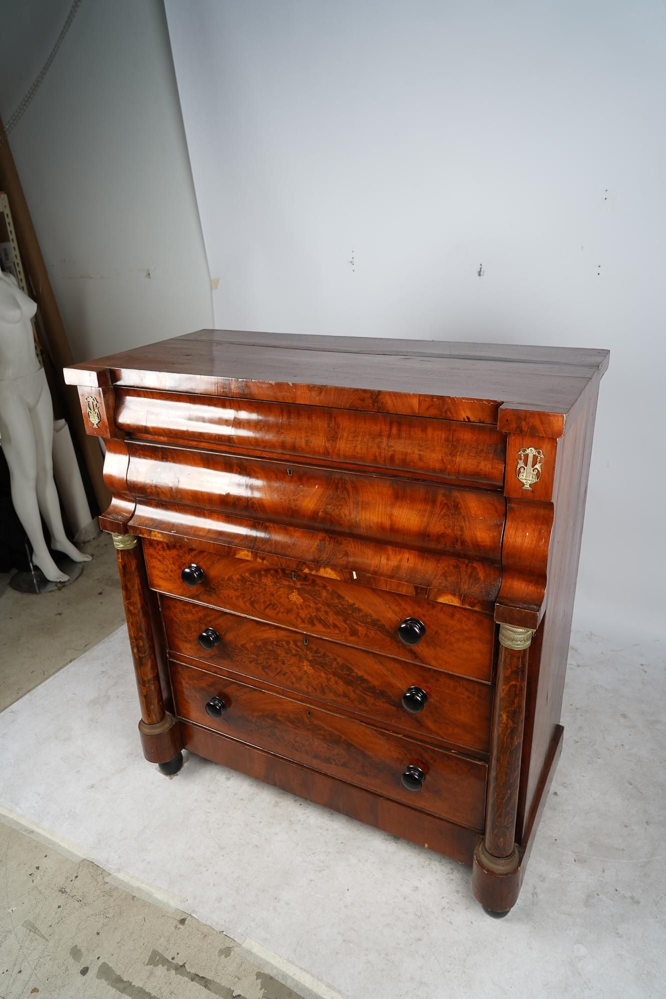 AF4-118: ANTIQUE EARLY 19TH C AMERICAN LATE CLASSICAL PERIOD MAHOGANY HIGH CHEST