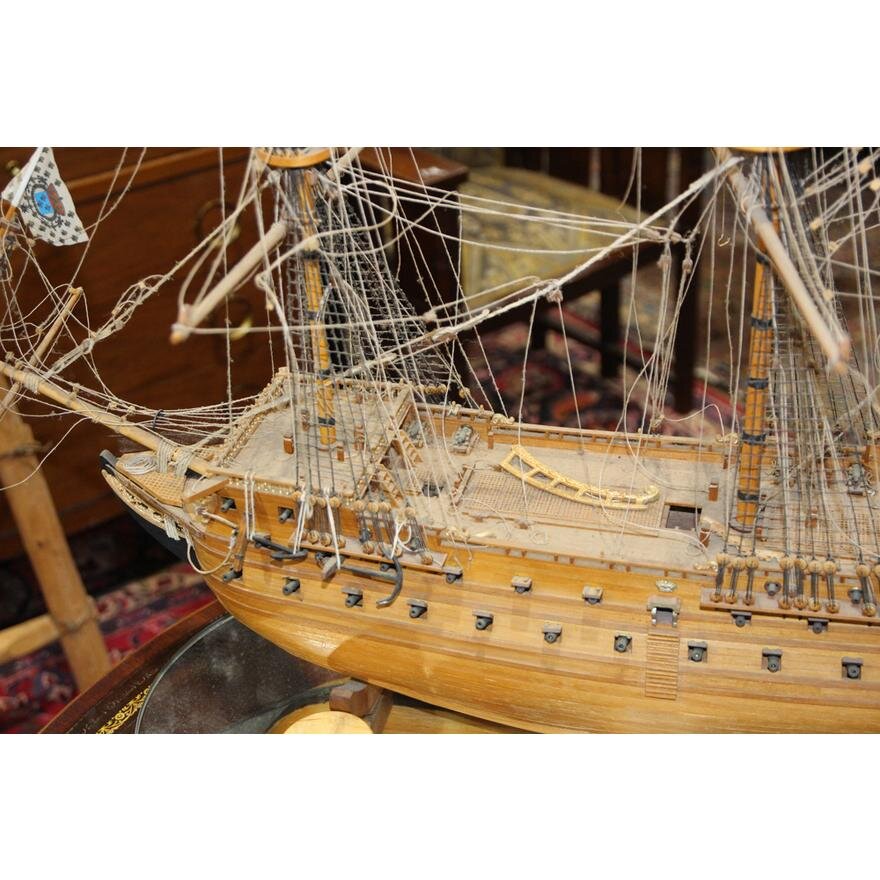 CR2-101: LATE 19TH CENTURY SCALED SHIP MODEL DEPICTING A GUN SHIP