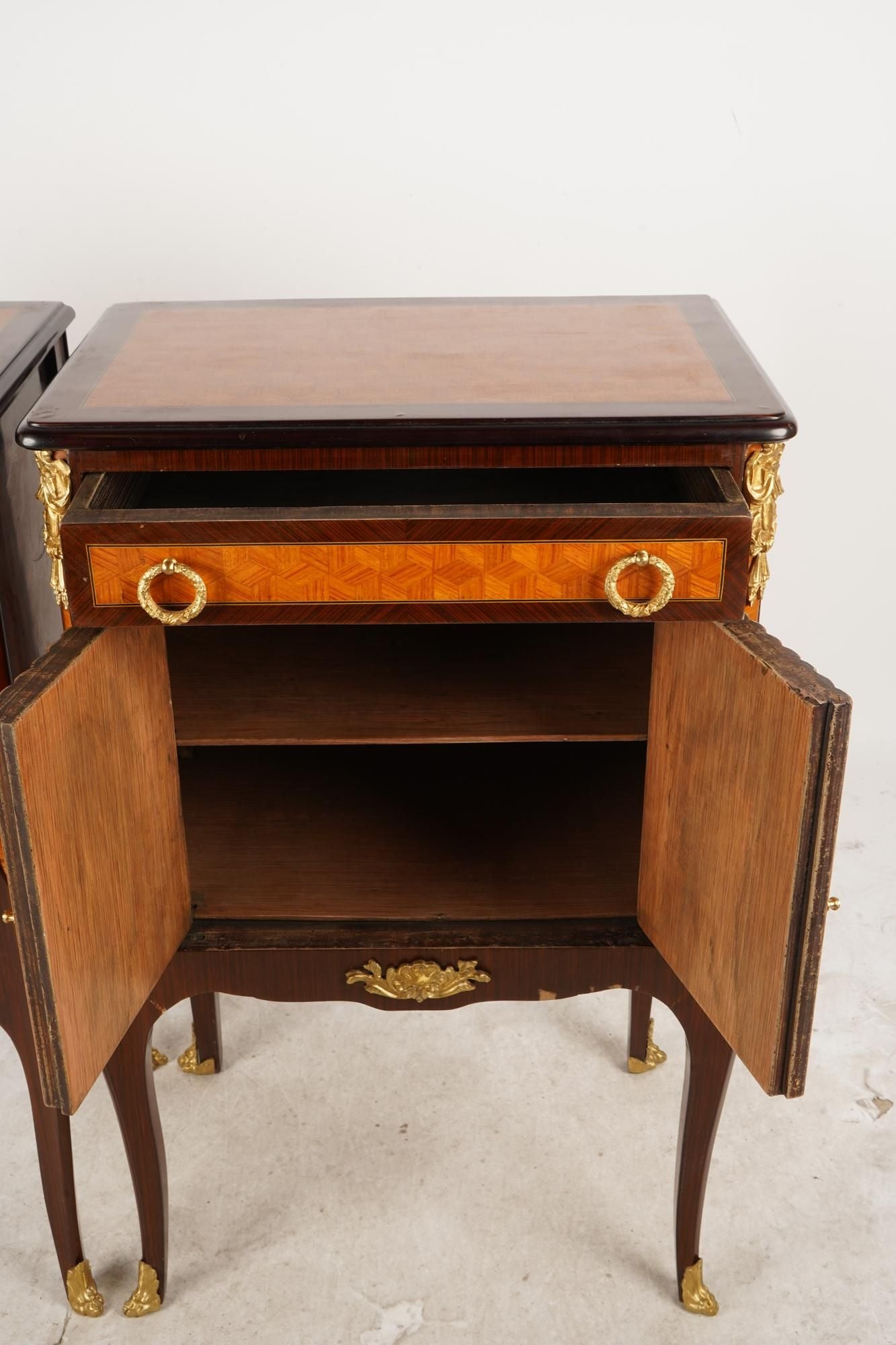 AF4-010: Antique Pair French Louis XV / XVI Transitional Style Chests w/ Inlay Marquetry c.1920