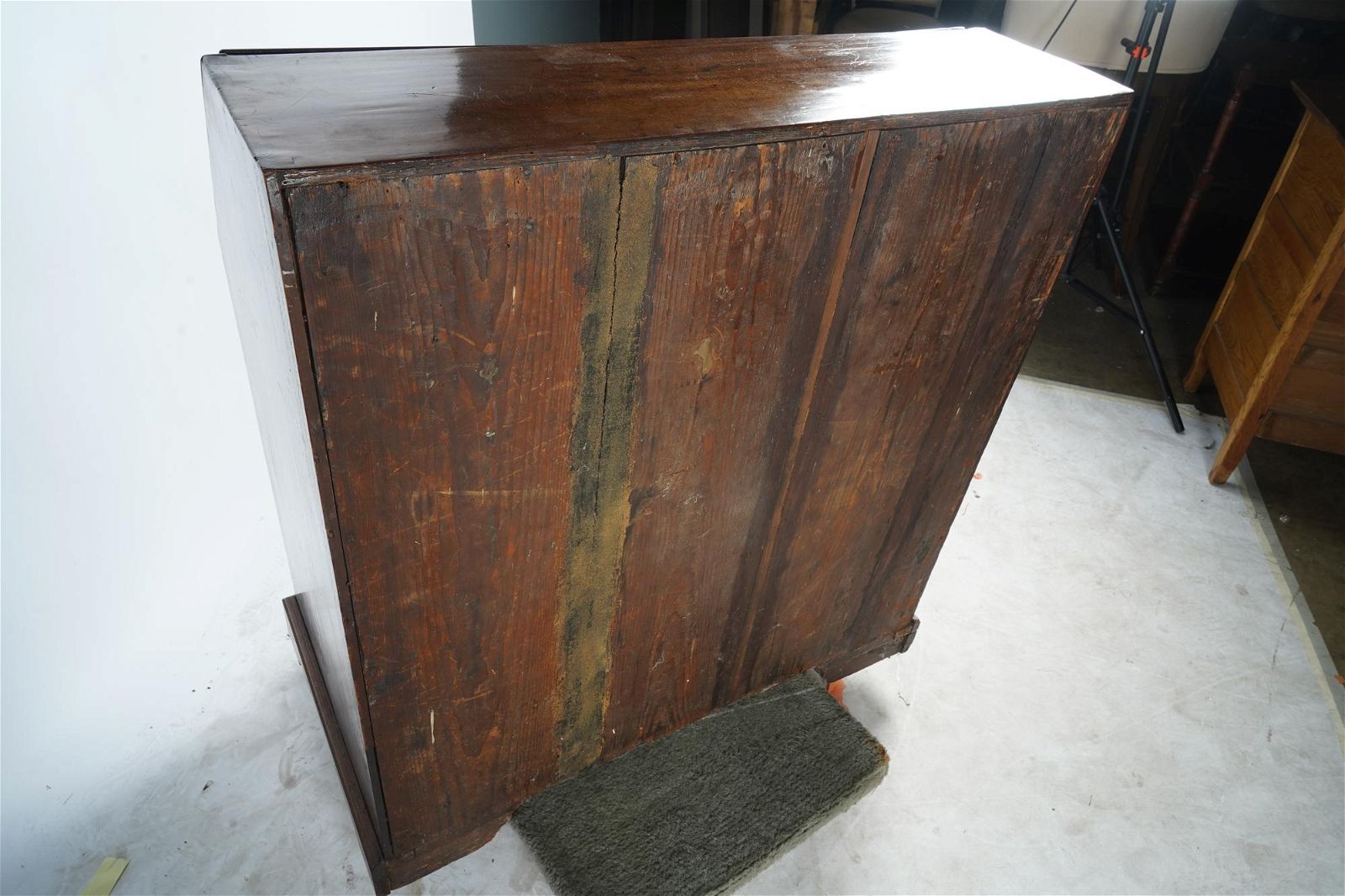 AF5-100: ANTIQUE LATE 18TH CENTURY AMERICAN FEDERAL MAHOGANY SLANT FRONT DESK