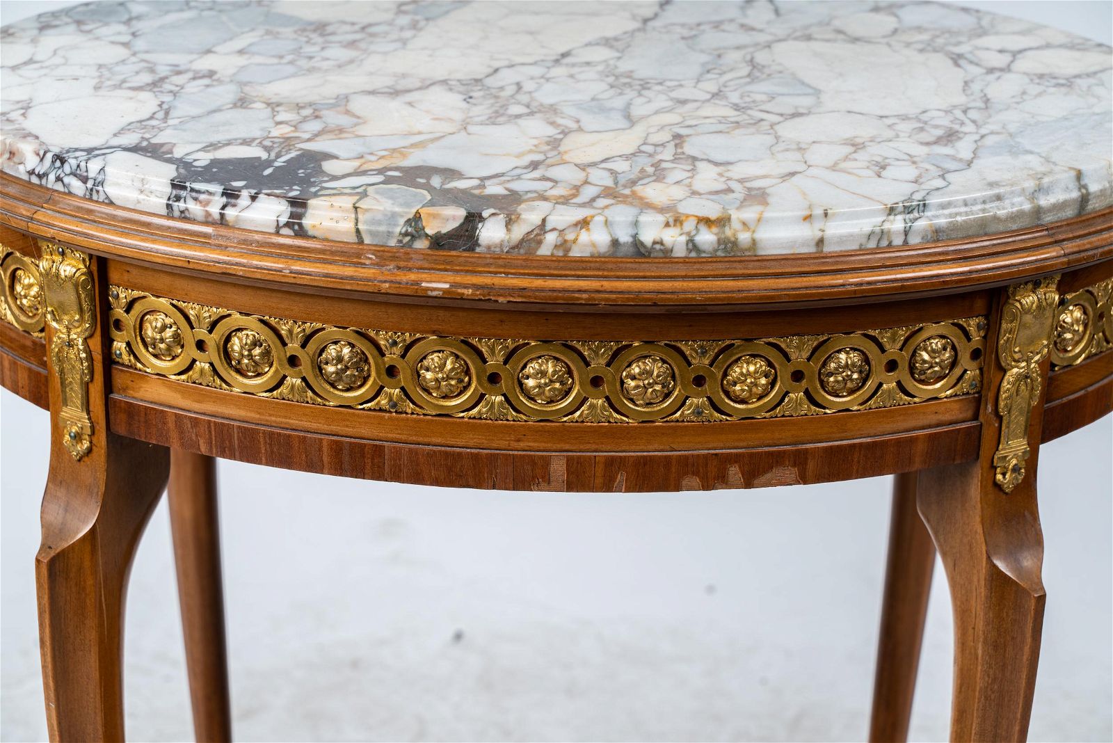AF1-013: ANTIQUE LATE 19TH CENTURY LOUIS XV TRANSITIONAL STYLE FRENCH WALNUT MARBLE-INSET GUERIDON