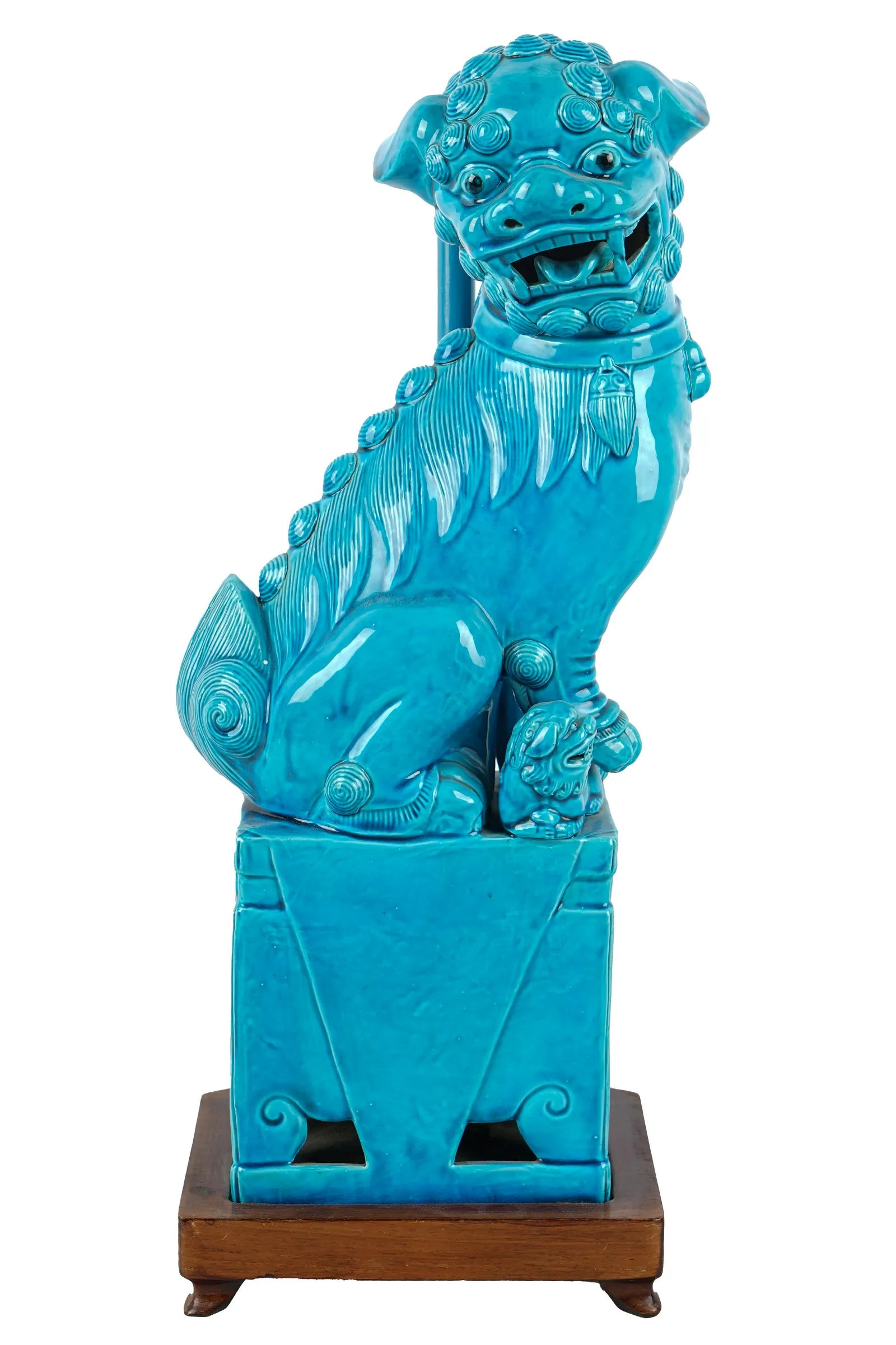 DA5-005: EARLY 20TH CENTURY CHINESE CERAMIC FOO LION W/ TURQUOISE GLAZE