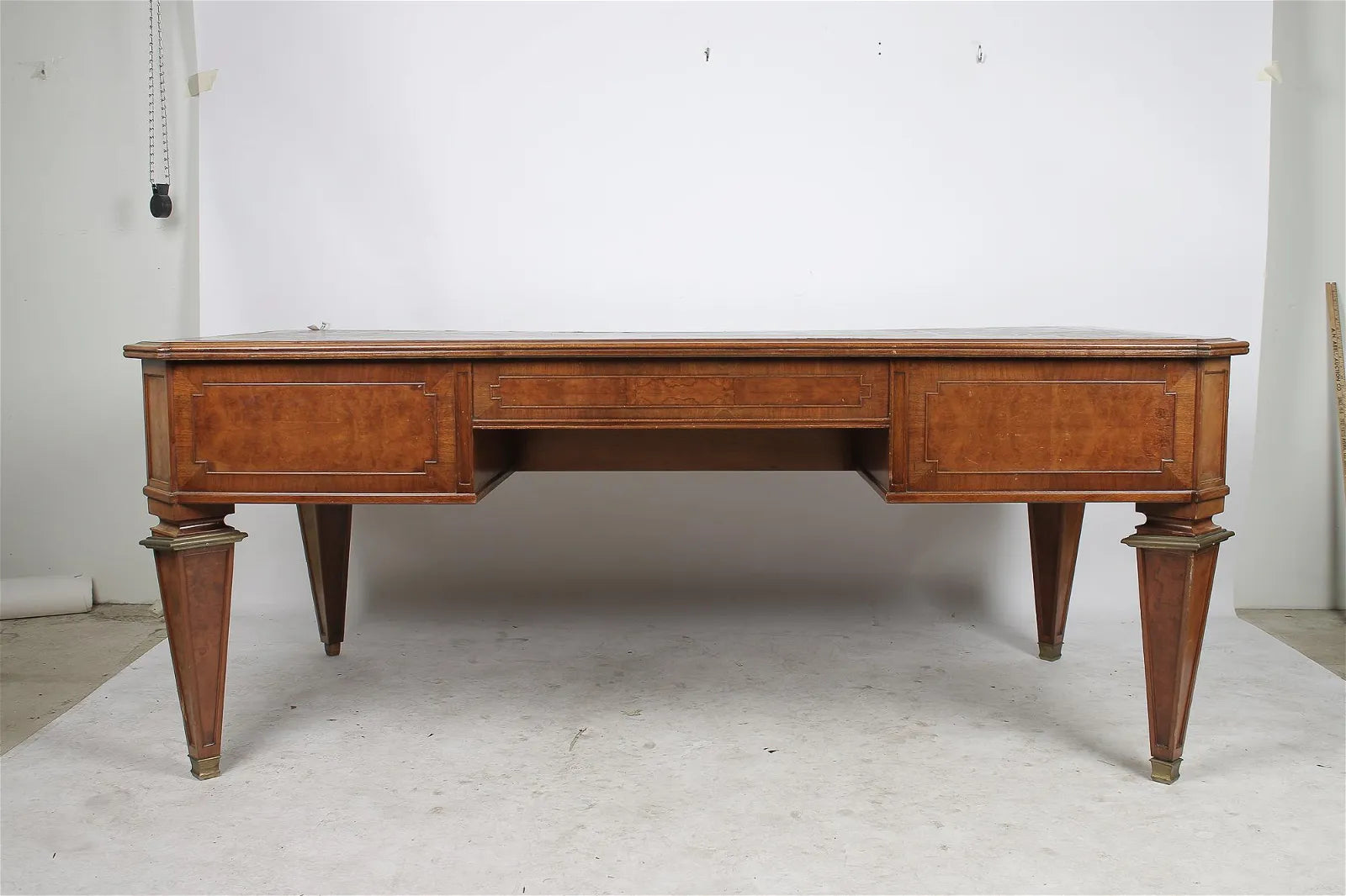 AF5-004: ANTIQUE EARLY 20TH CENTURY ITALIAN NEOCLASSICAL MODERNIST WALNUT DESK