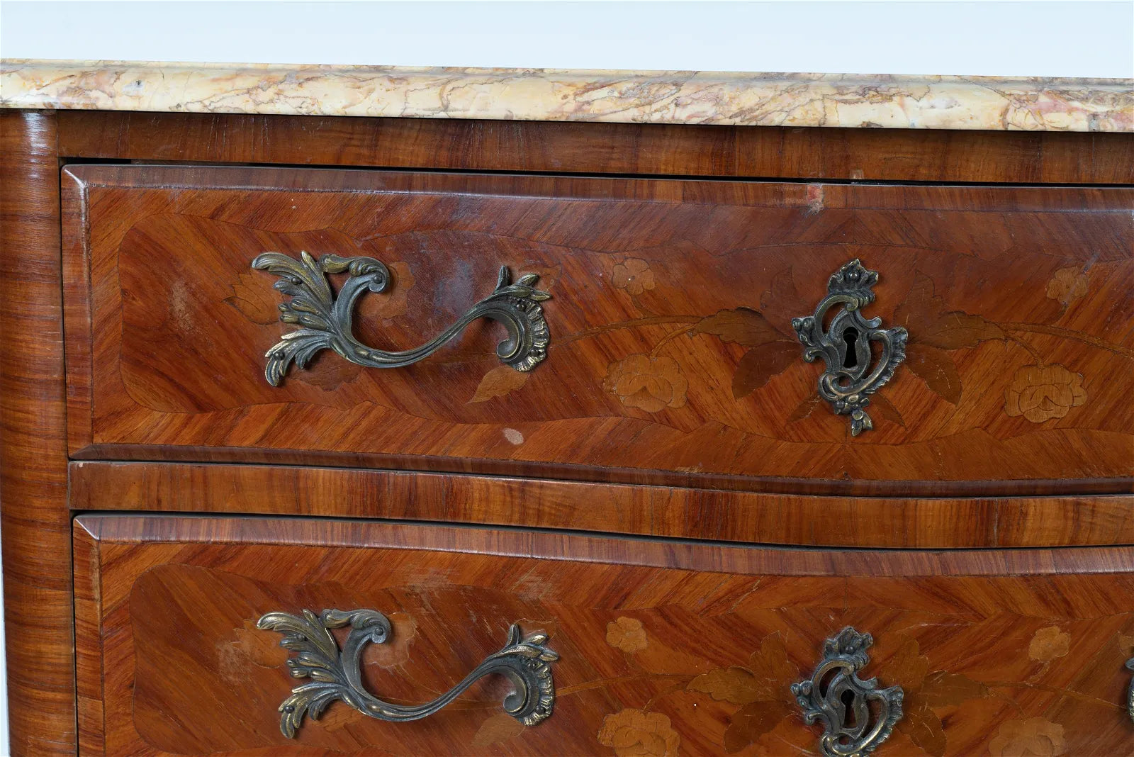 AF4-021: ANTIQUE LATE 19TH CENTURY LOUIS XV TRANSITIONAL STYLE FRENCH KINGWOOD MARQUETRY MARBLE TOP  CHEST OF DRAWERS