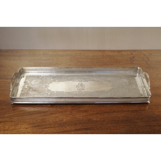 DA2-136 - Silver Gallery Tray