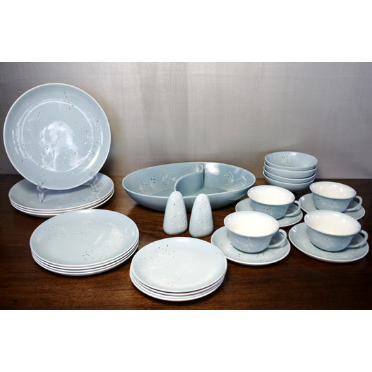 DA5-198: Mid 20th Century Sascha Brastoff Dinner Service for Four