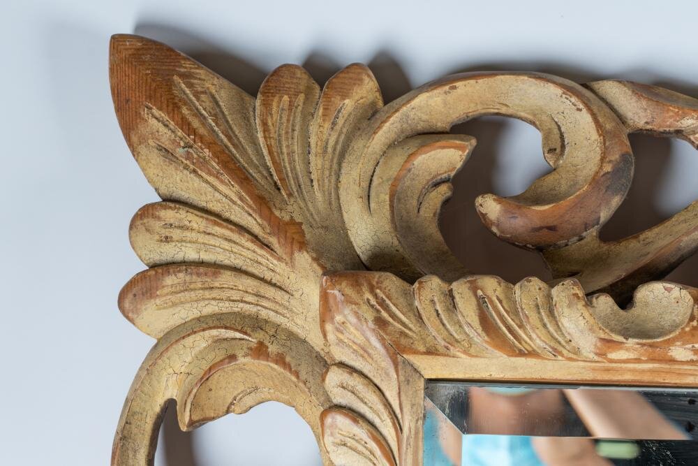 AF7-101: LATE 20TH C OVERSIZED  CARVED ACANTHUS LEAF FRAME WITH MIRROR