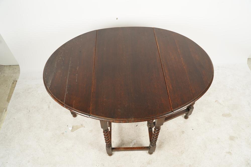 AF1-112: Antique Late 18th Century American Oak Barley Twist Gate Leg Drop Leaf Dining Table