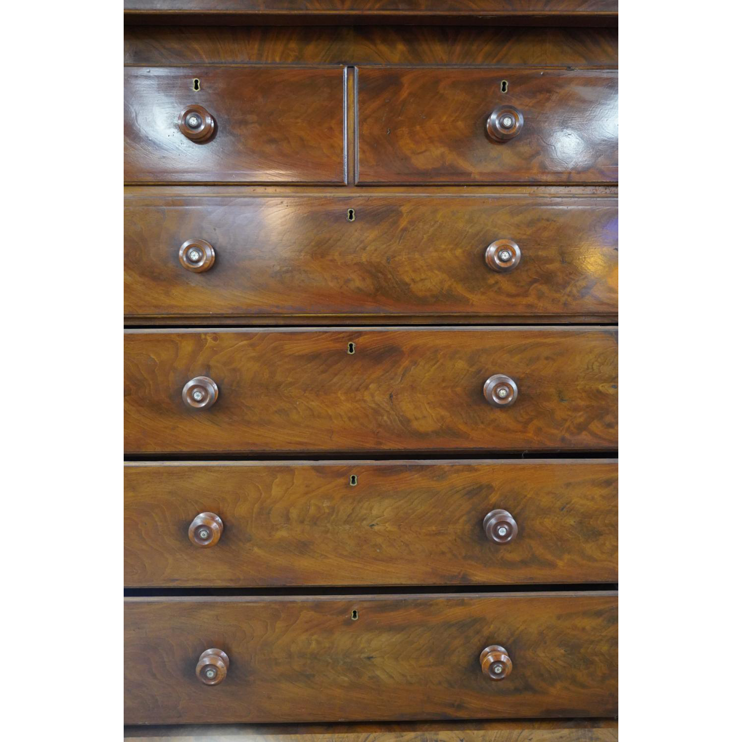 AF4-196: ANTIQUE 19TH CENTURY AMERICAN LATE CLASSICAL MAHOGANY TALL CHEST OF DRAWERS