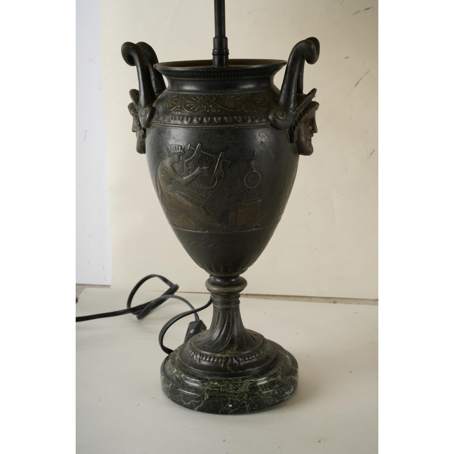 AL2-004: PAIR OF 19TH CENTURY NEOCLASSICAL STYLE BRONZE URNS CONVERTED TO LAMPS