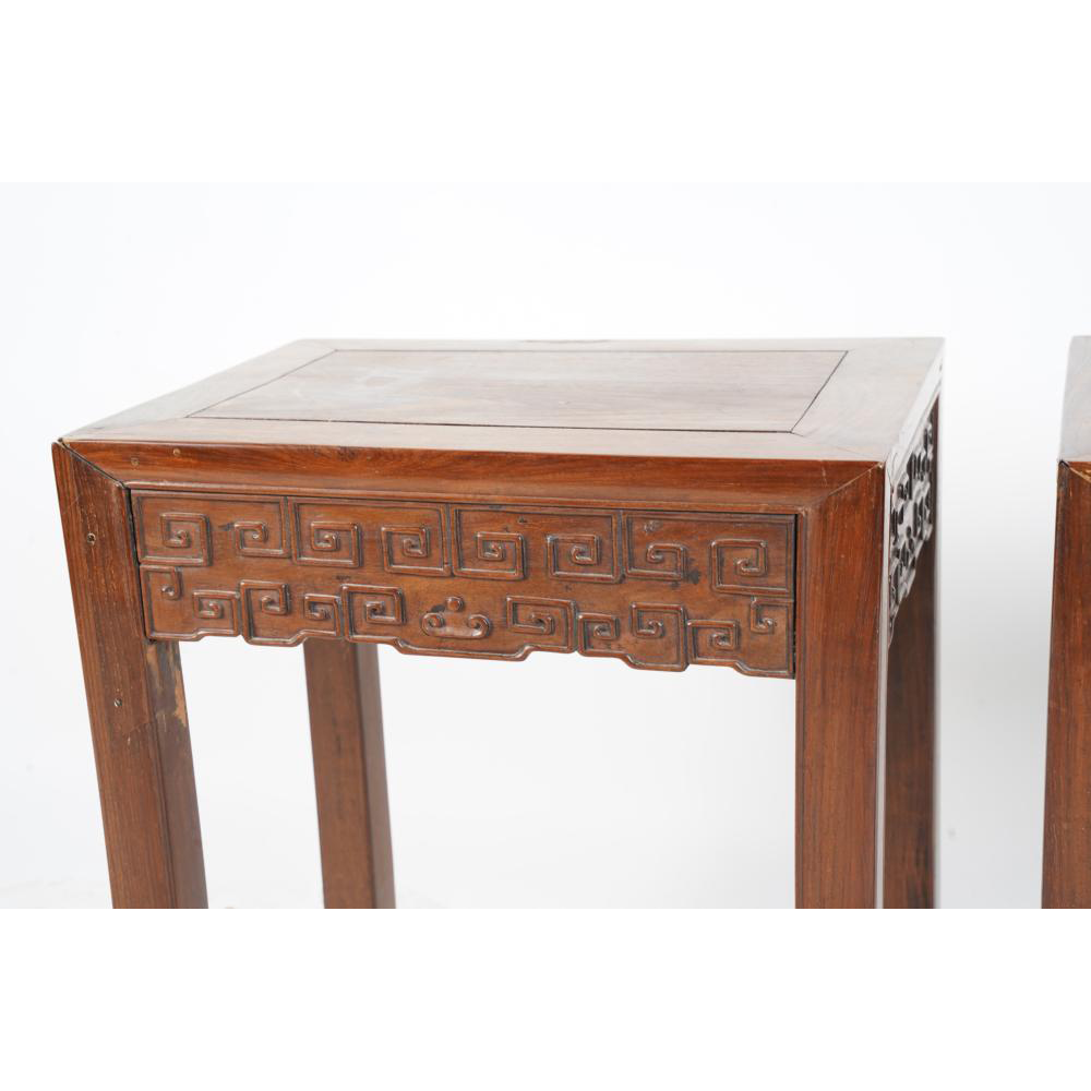 AF1-190: ANTIQUE PAIR OF EARLY 20TH CENTURY CHINESE HARDWOOD CARVED SIDE TABLES