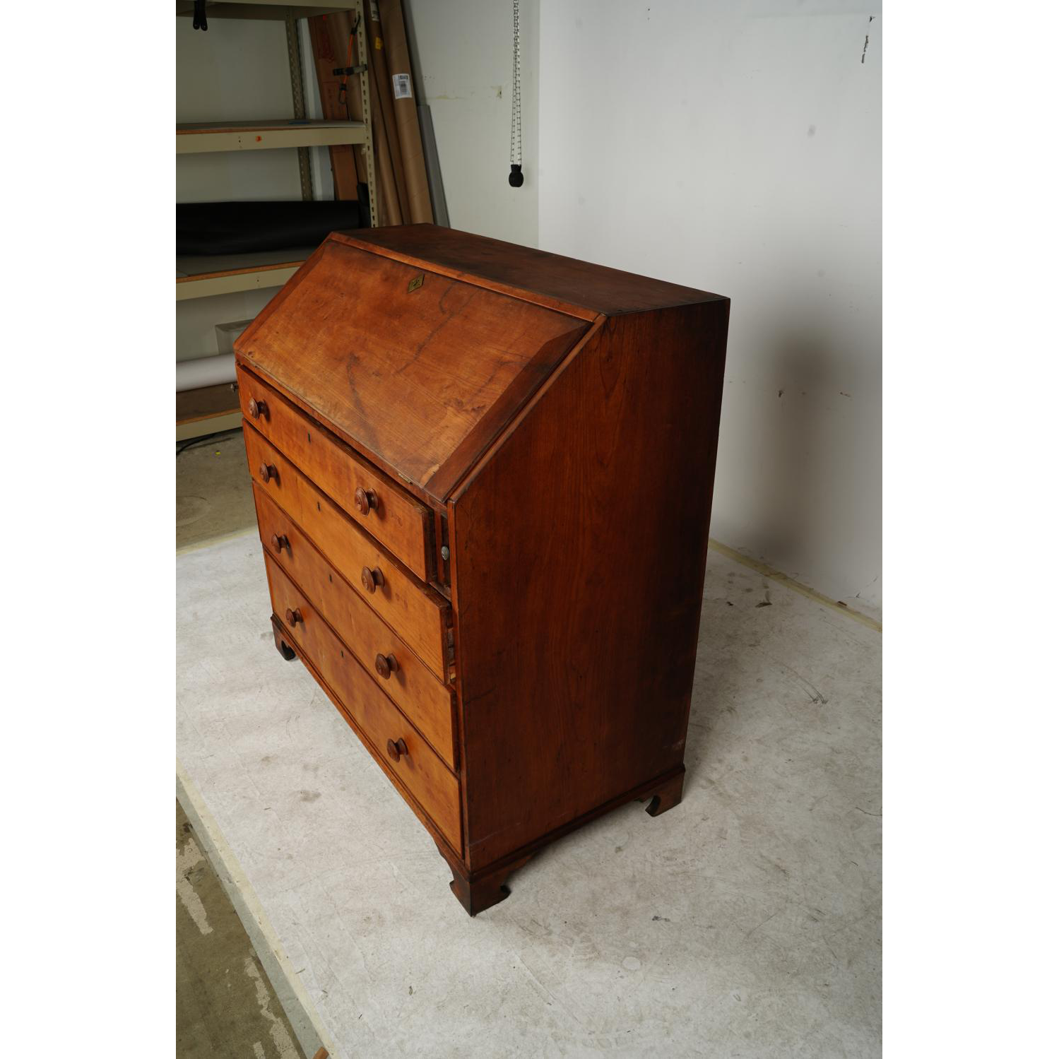 AF5-219: ANTIQUE EARLY 19TH CENTURY AMERICAN CHERRYWOOD SECRETARY CHEST