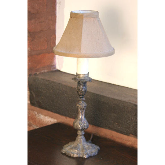 AL2-091 - Early 20th Century Lamp