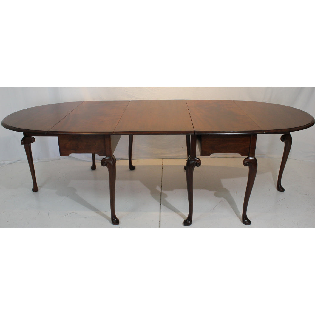 AF1-154: Antique Early 19th Century Georgian Double Drop-Leaf Gateleg Table with Highly Figured Mahogany