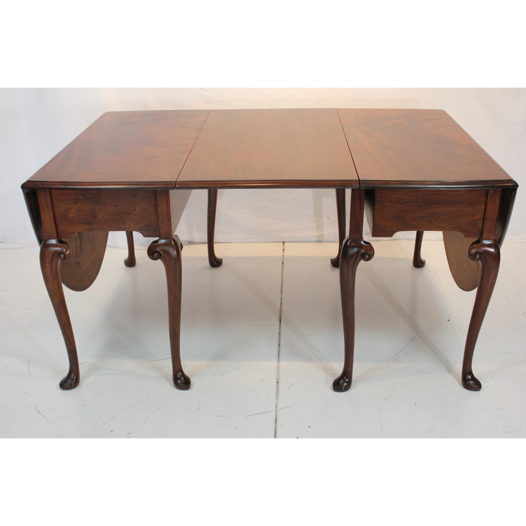 AF1-154: Antique Early 19th Century Georgian Double Drop-Leaf Gateleg Table with Highly Figured Mahogany