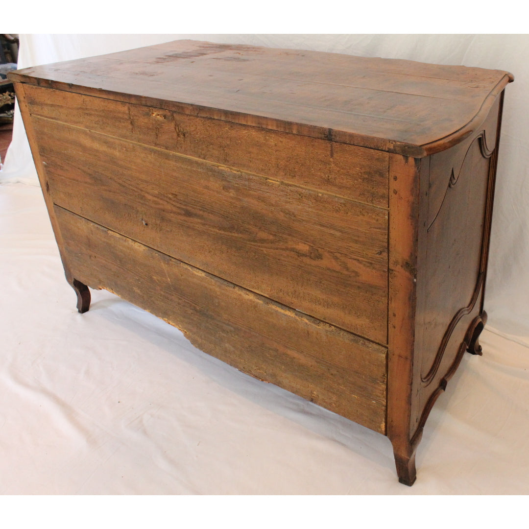 AF4-358: Antique 18th Century Louis XV Walnut Chest of Drawers