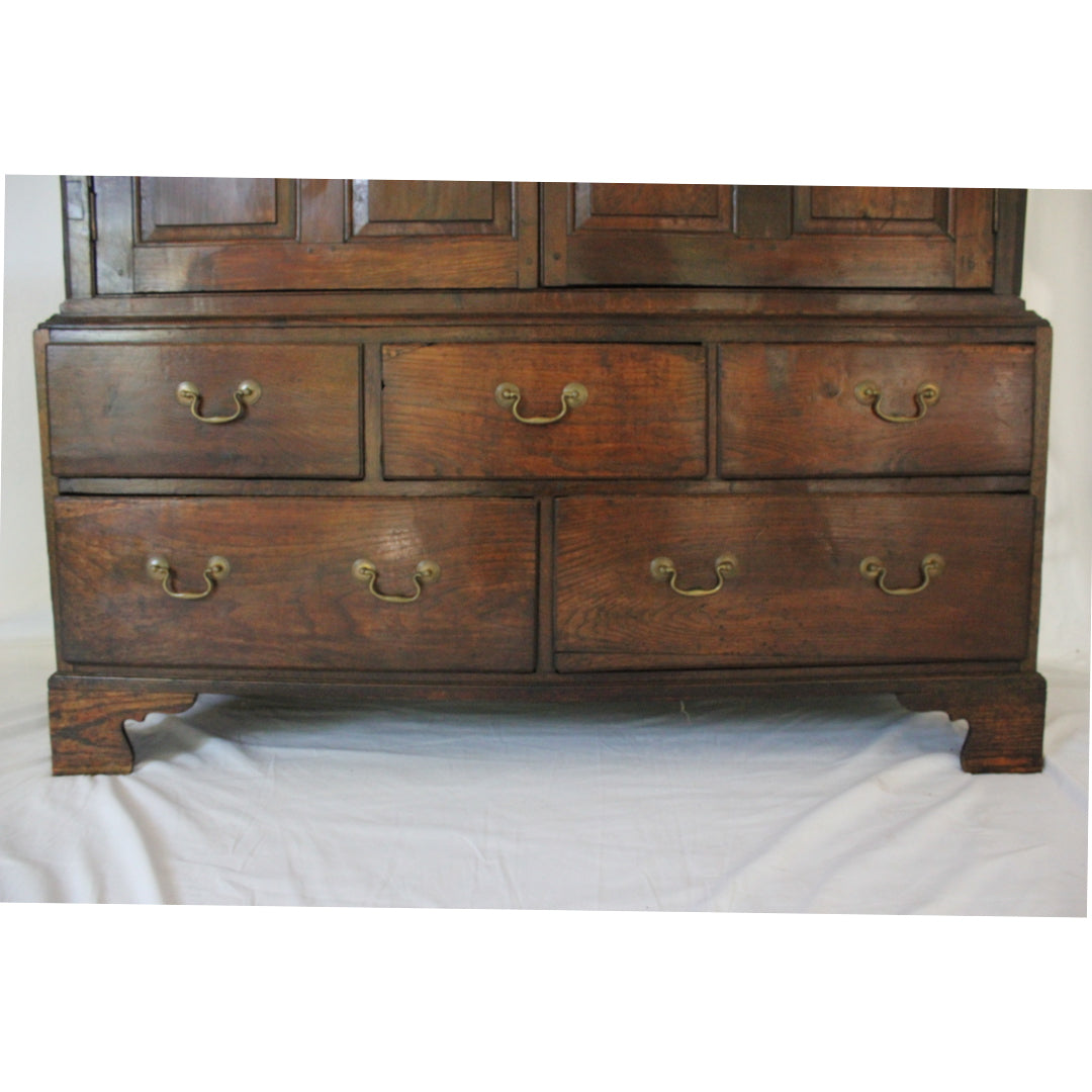 AF3-367: Antique Late 18th Century English Oak Georgian Cupboard