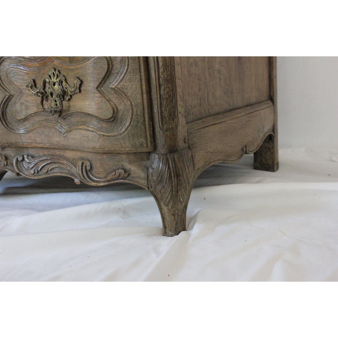 AF4-368: Antique Very Fine Late 18th Century Louis XIV Highly Carved Chest of Drawers with a Marble Top