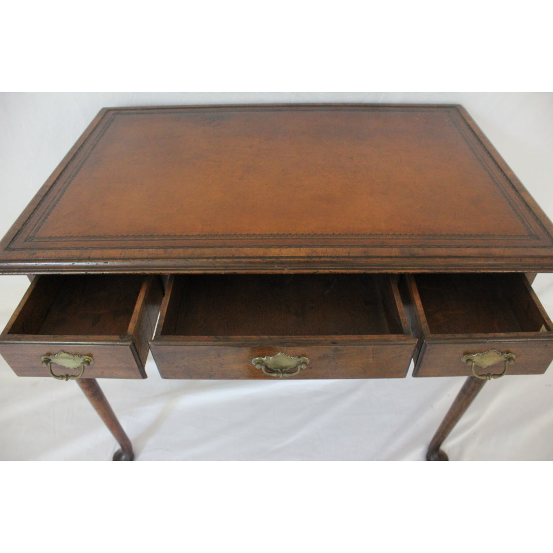 AF1-370 - Antique Late 19th C English Georgian Style Mahogany Leather Top Side Table w/ 3 Drawers