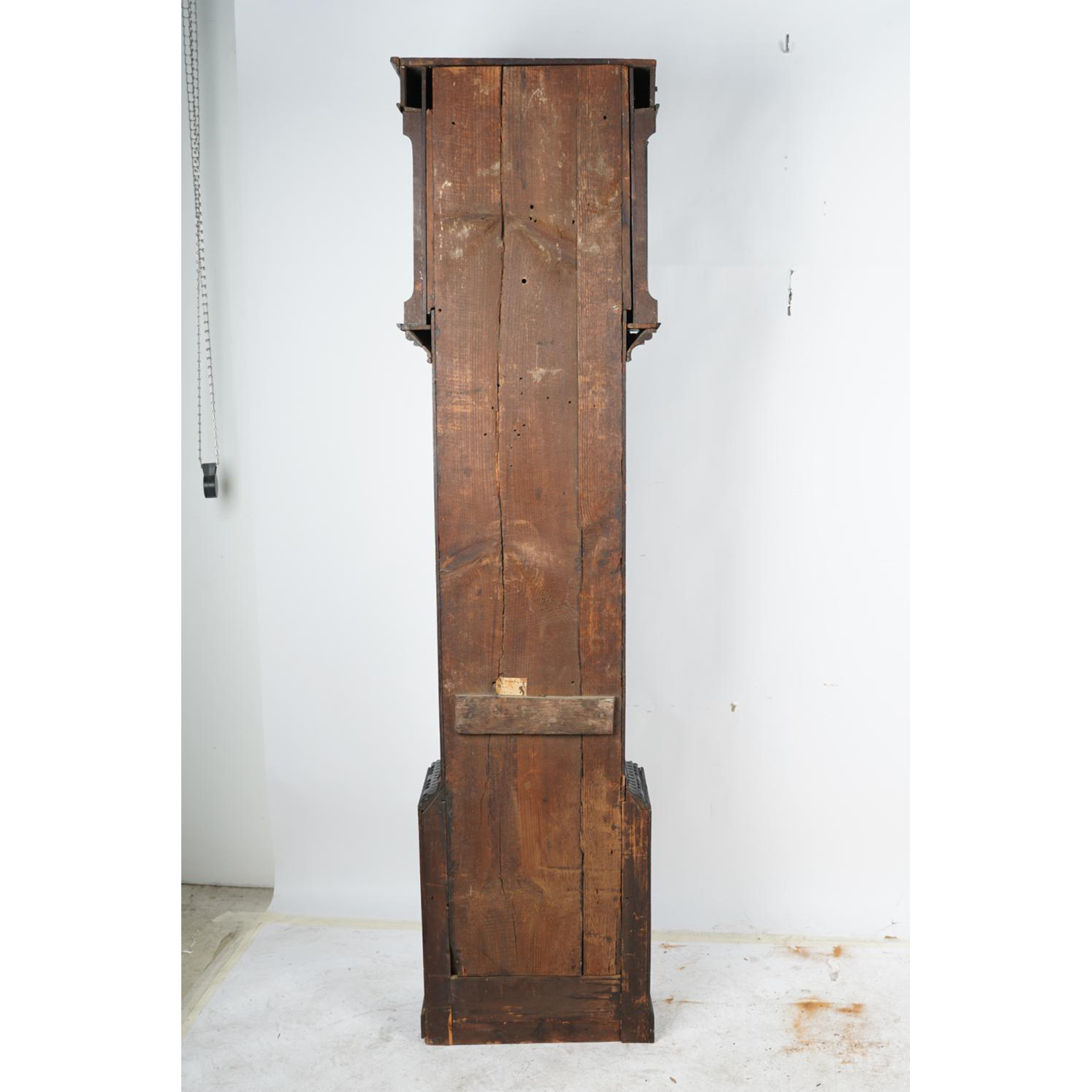 TK1-100: 17TH CENTURY ENGLISH JACOBEAN STYLE OAK TALL CASE CLOCK